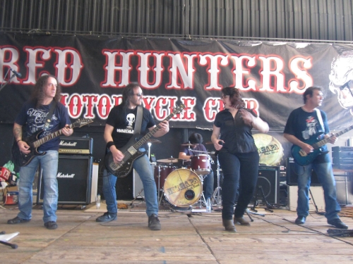 Nichapa Rock Band en el Asesino